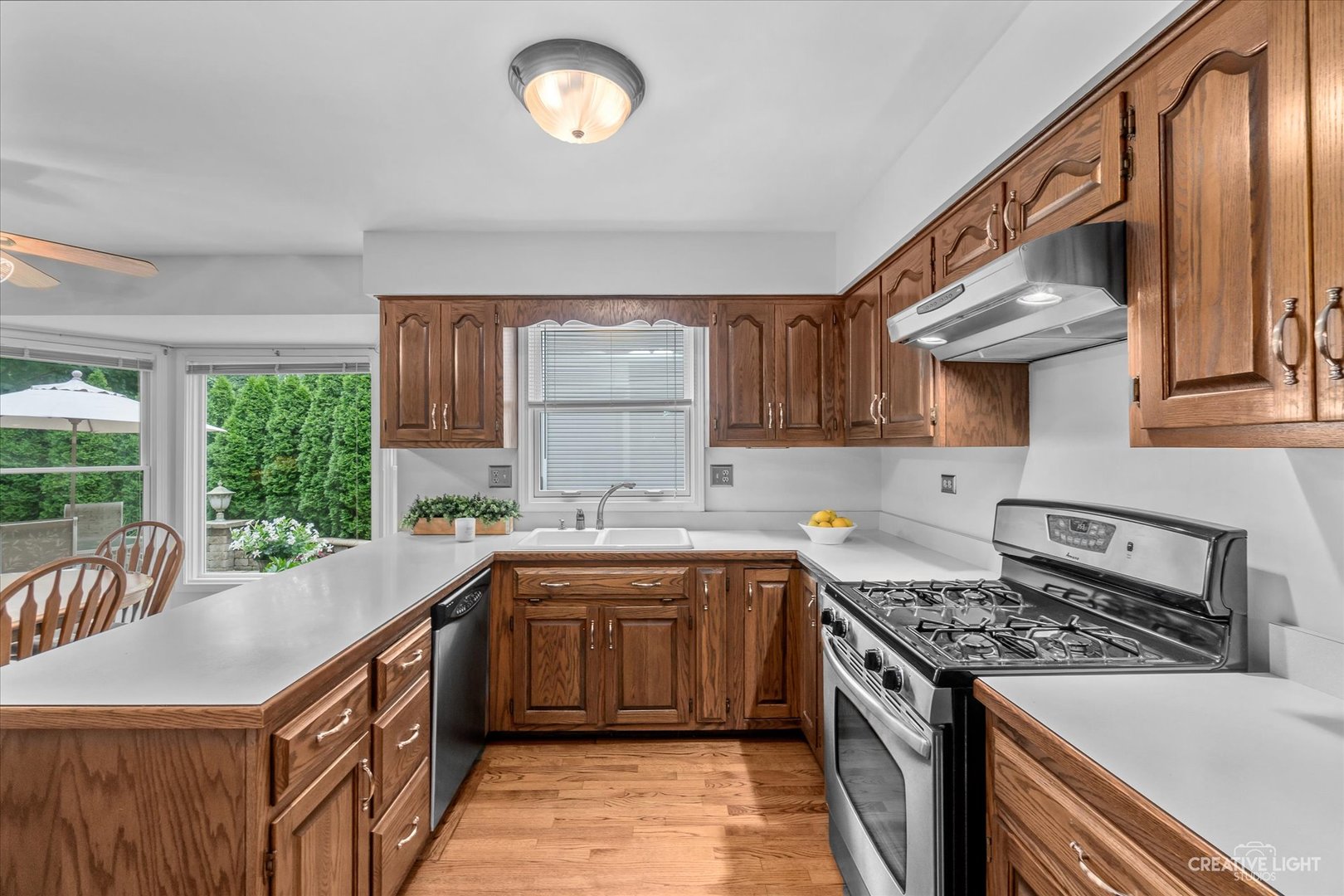 504 West Bailey Road Naperville, IL 60565 - Photo 13 of 38 Gallery Image 13