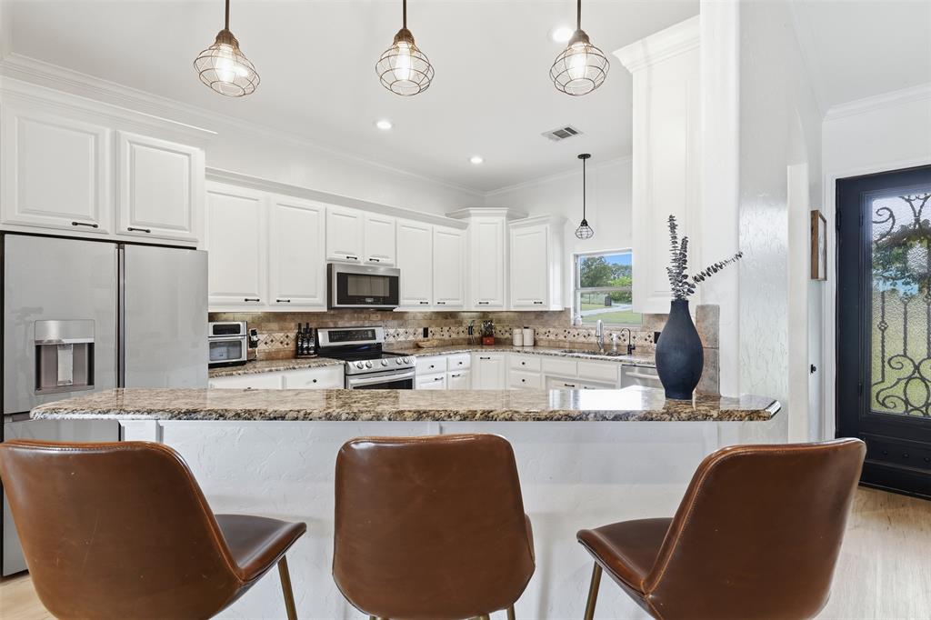 208 Valle Vista Road Aledo, TX 76008 - Photo 9 of 40