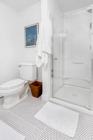 $5,500 | 5 Stacey Court, Unit 2, Marblehead, MA 01945