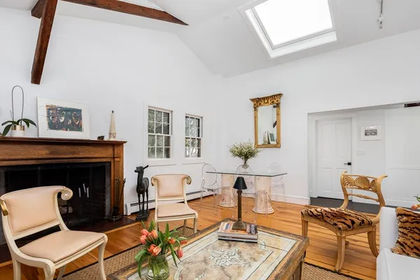 $5,500 | 5 Stacey Court, Unit 2, Marblehead, MA 01945