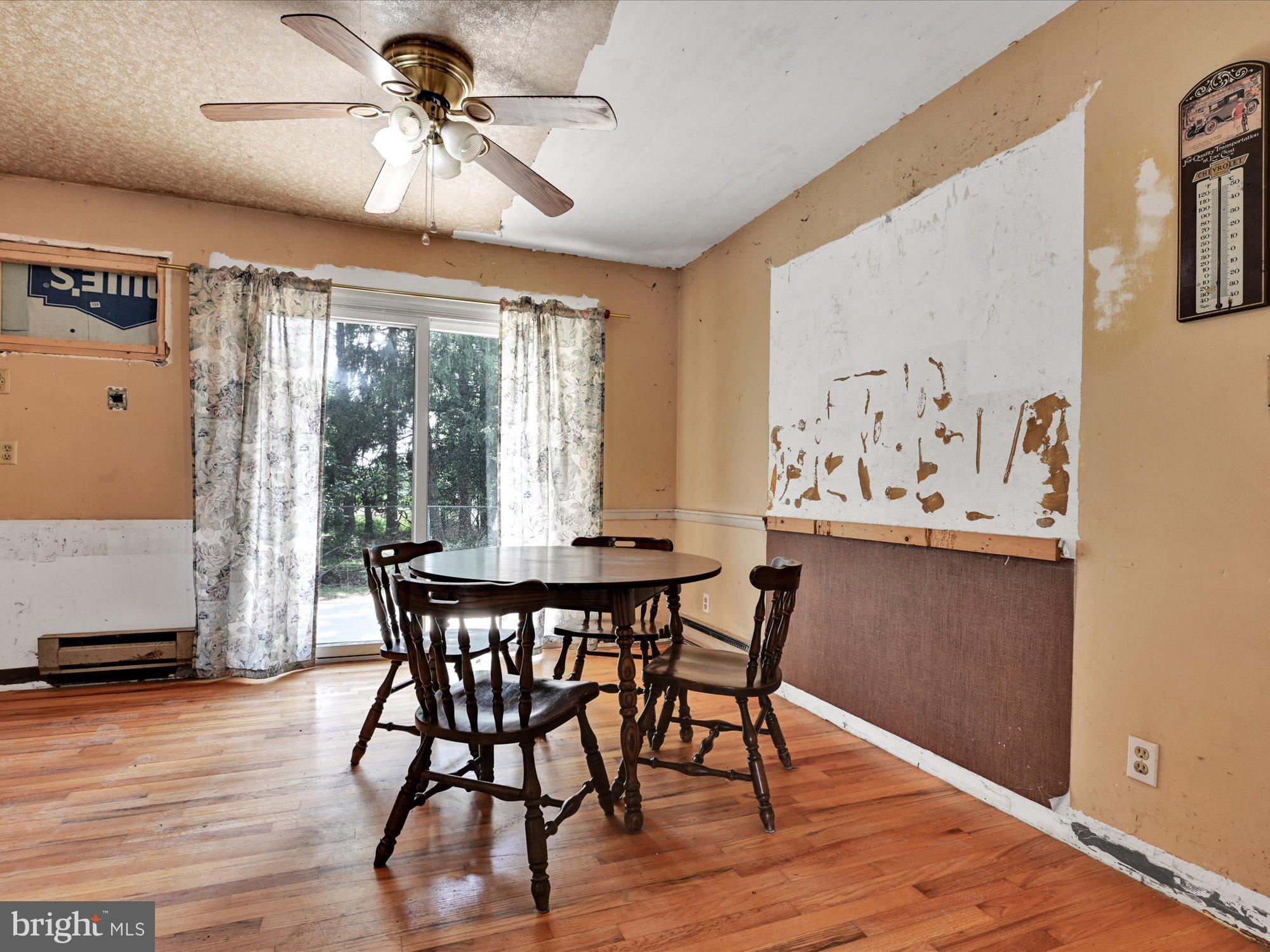 2732 Royal Road Lancaster, PA 17603 - Photo 6 of 27 Dining