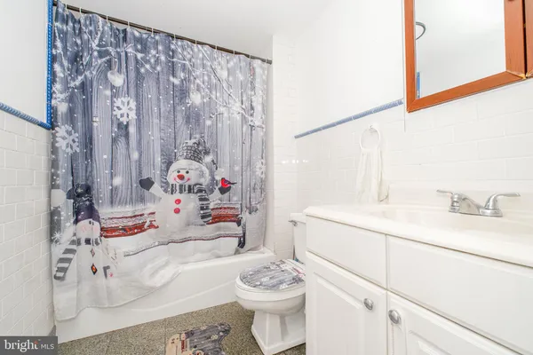 $499,000 | 6 Ava Avenue, Somerdale, NJ 08083