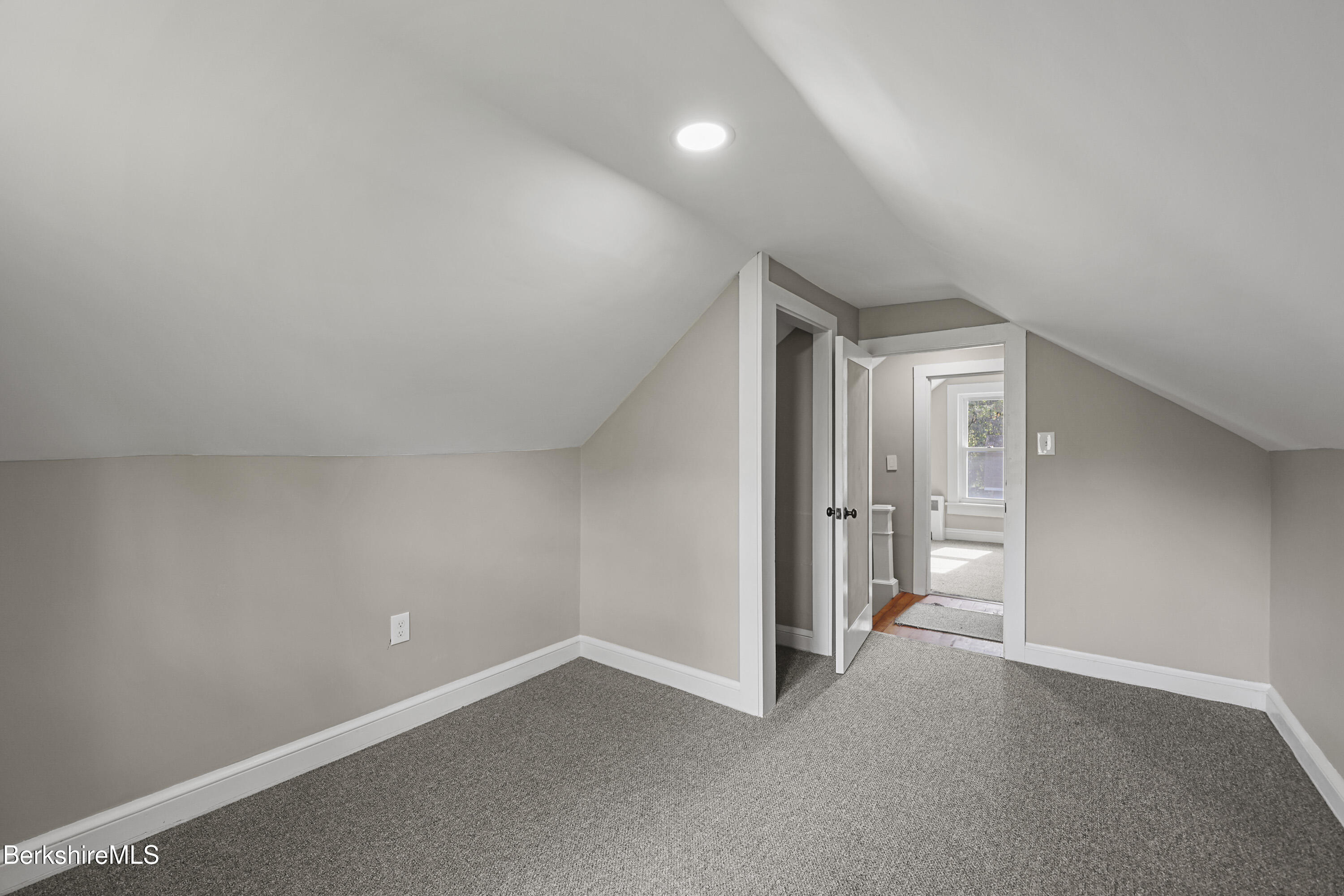 26 Davis Street Pittsfield, MA 01201 - Photo 19 of 29 135 Second Floor Bedroom Two