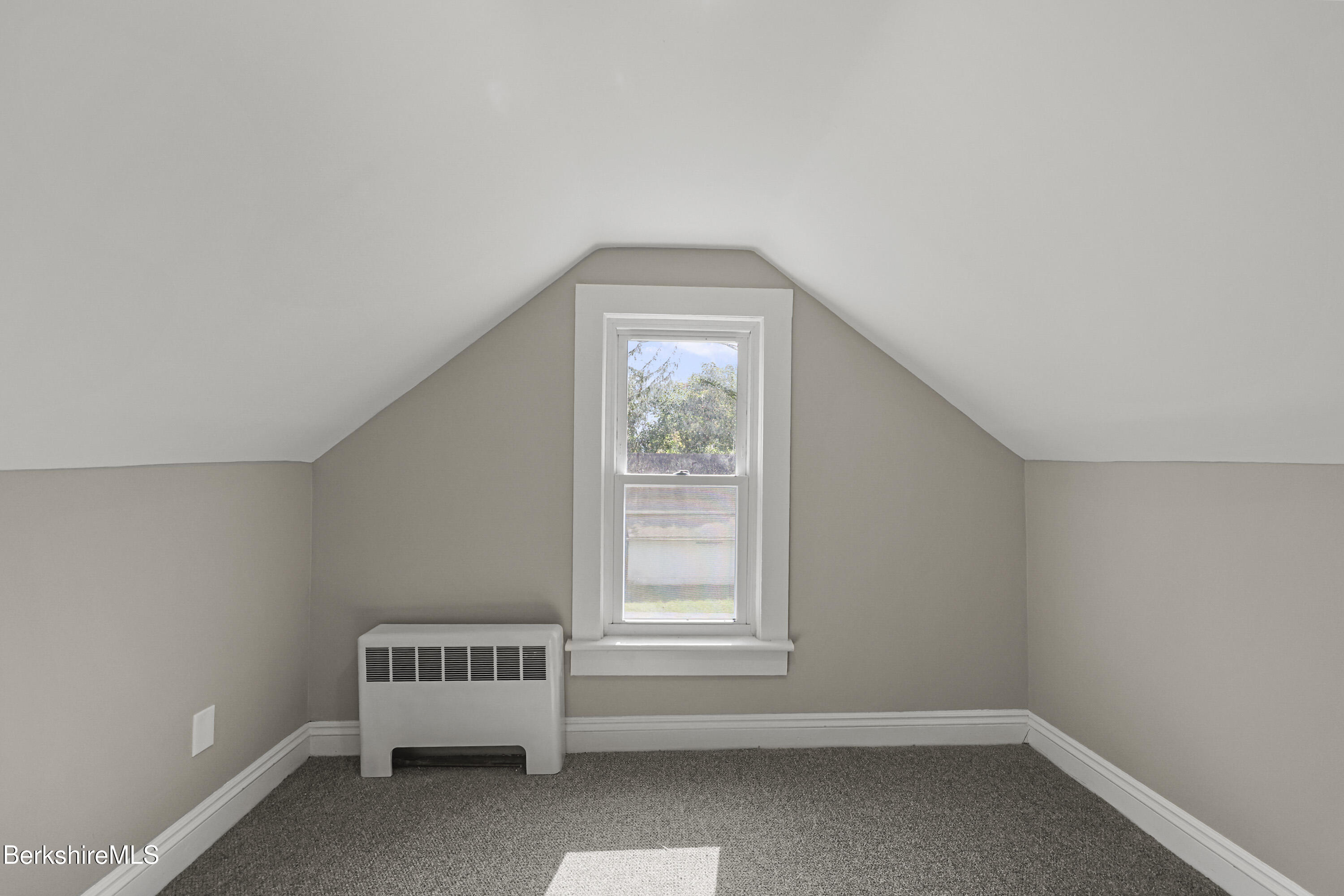 26 Davis Street Pittsfield, MA 01201 - Photo 21 of 29 145 Second Floor Bedroom Three