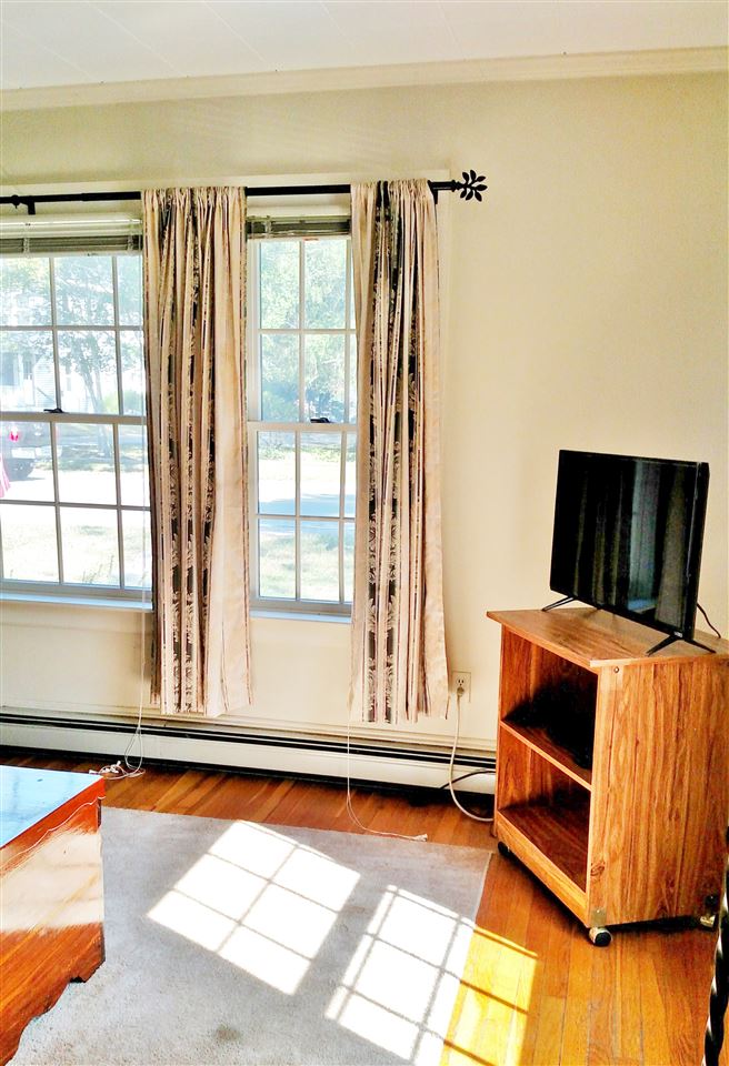 185 High Street Hampton, NH 03842 - Photo 8 of 34