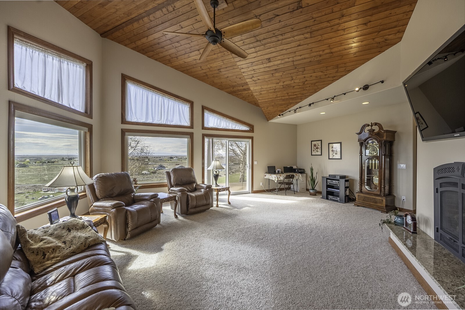 7618 Bouldercrest Road Northeast Moses Lake, WA 98837 - Photo 12 of 39