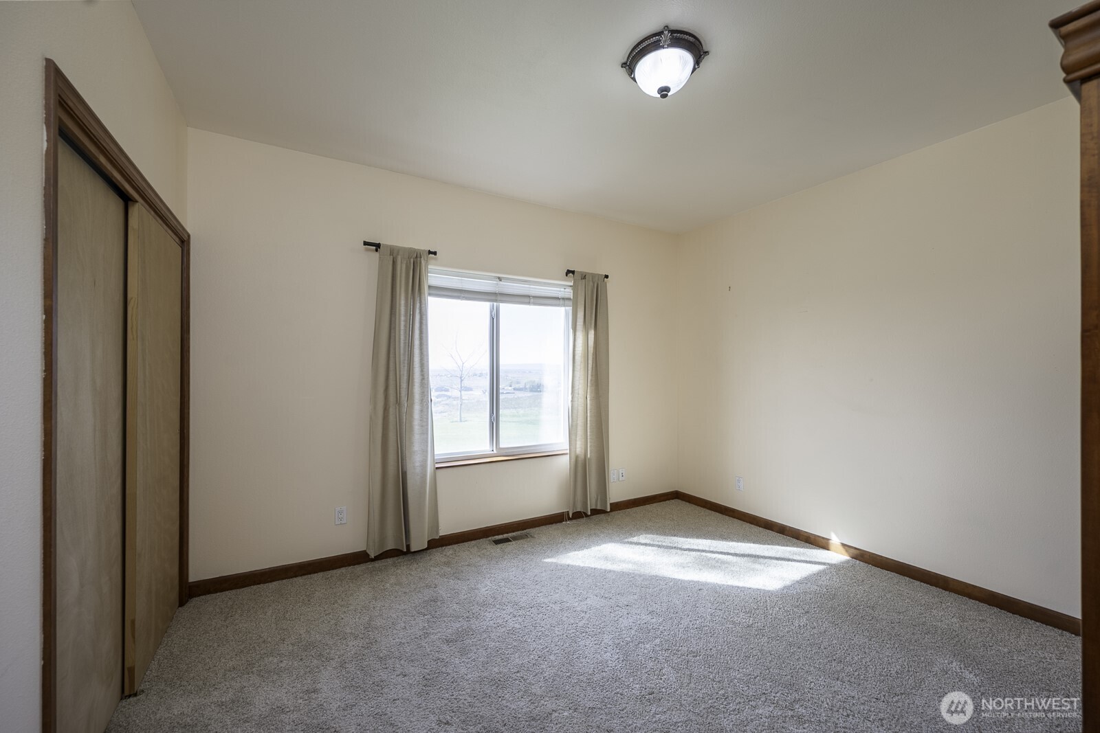 7618 Bouldercrest Road Northeast Moses Lake, WA 98837 - Photo 30 of 39