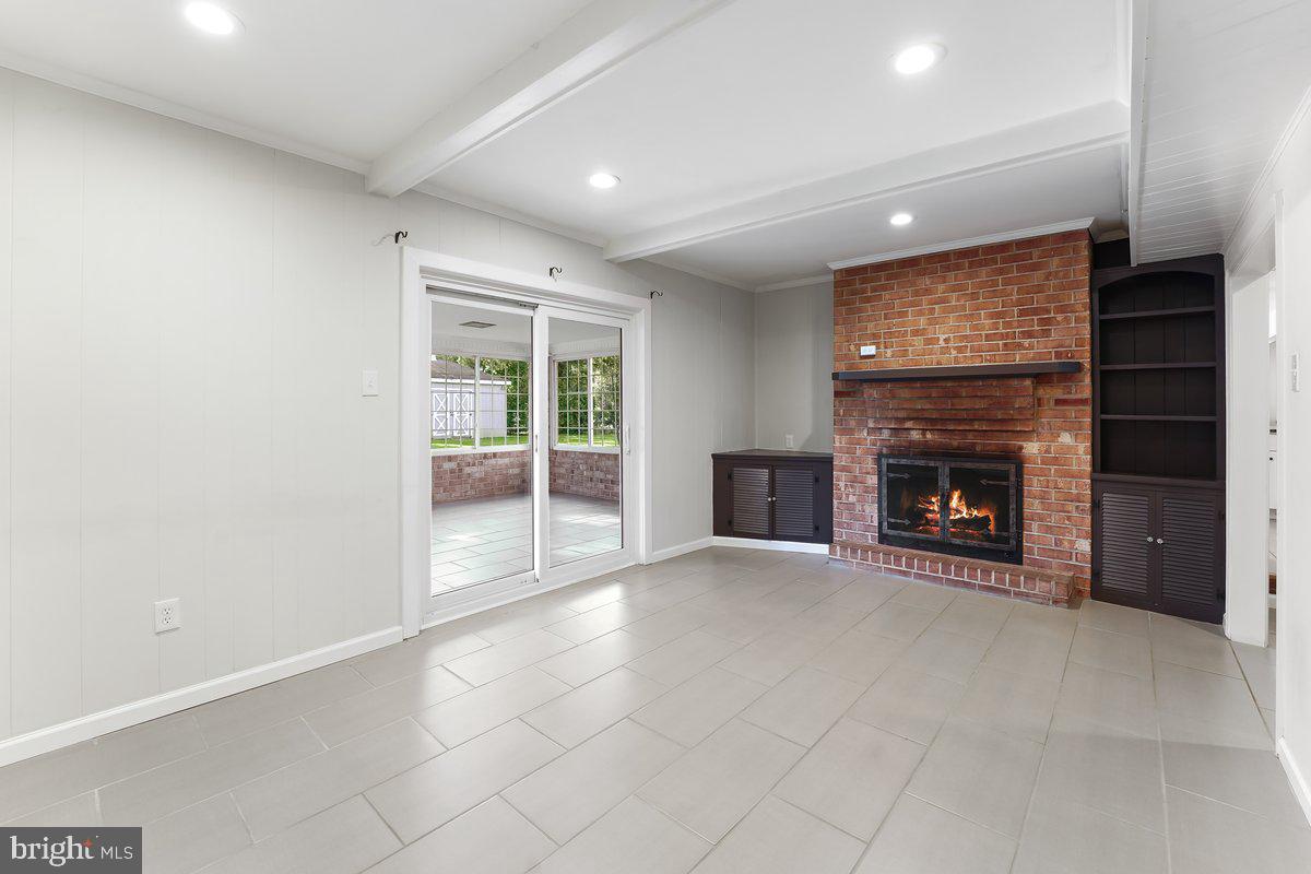 698 Cherry Tree Road Aston, PA 19014 - Photo 24 of 39 Gallery Image 24