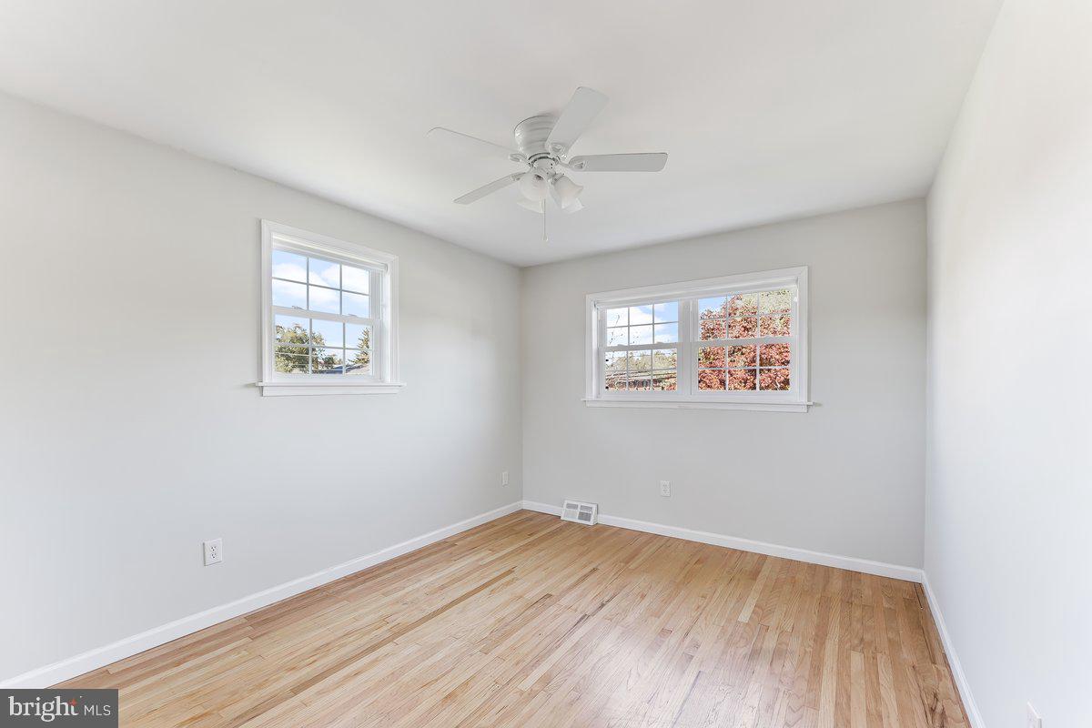 698 Cherry Tree Road Aston, PA 19014 - Photo 29 of 39 Gallery Image 29