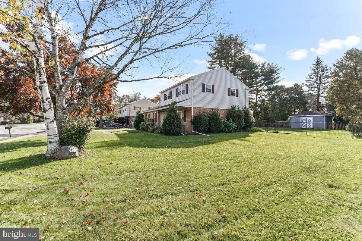 698 Cherry Tree Road Aston, PA 19014 - Photo 4 of 39 Gallery Image 4