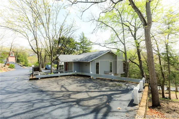 $299,000 | 250 Hopetown Drive, Osage Beach, MO 65065