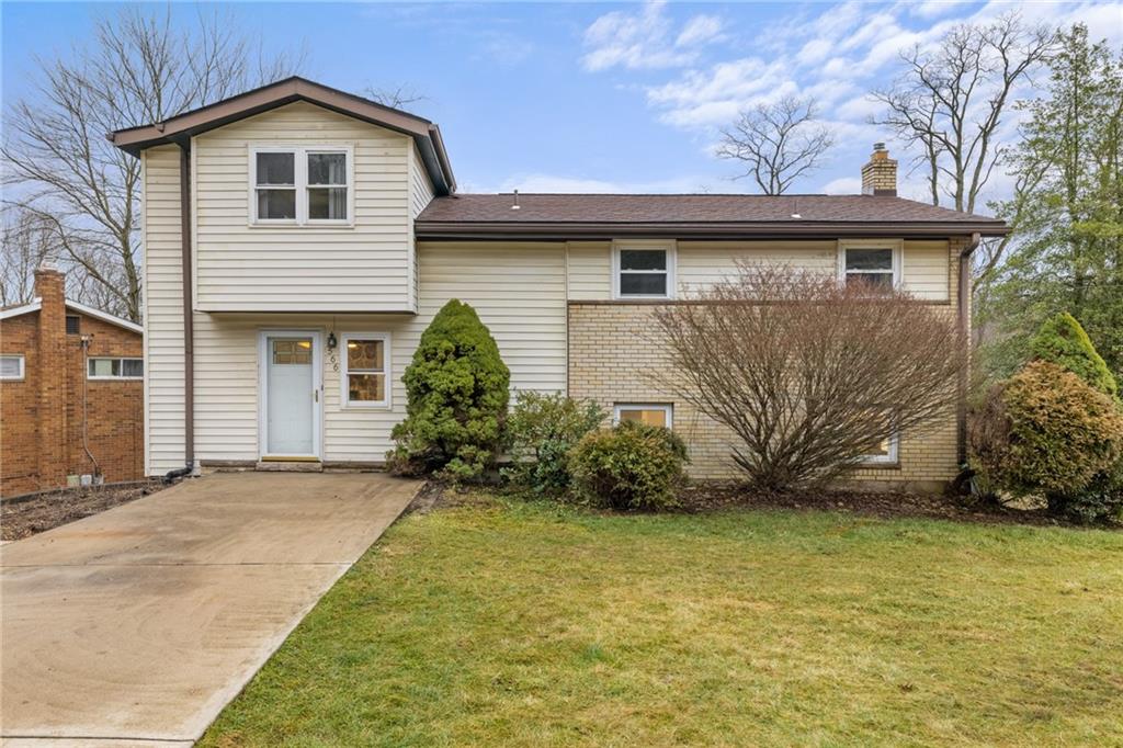 566 Lucia Road Pittsburgh, PA 15221 - Photo 1 of 24 Gallery Image 1