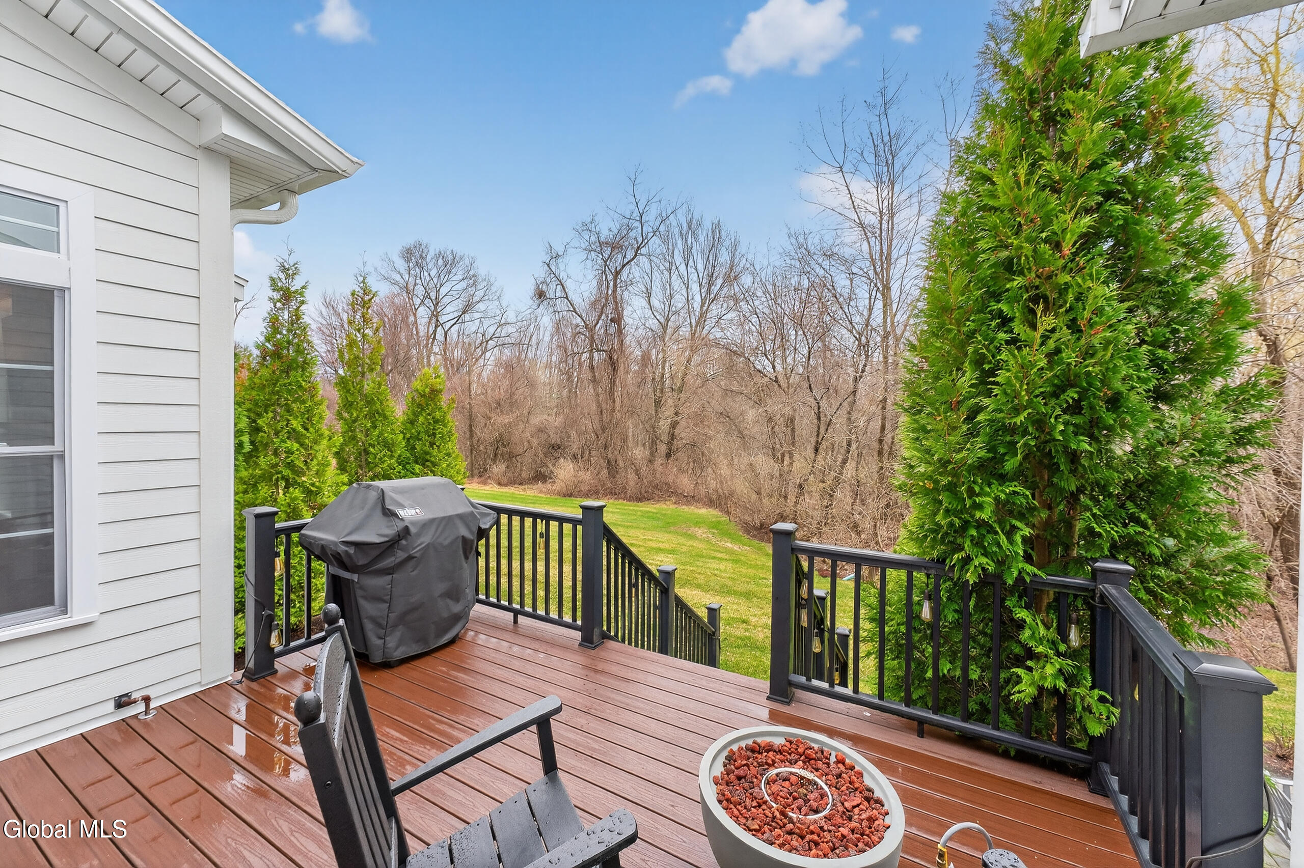 38 Cambridge Way Colonie, NY 12110 - Photo 53 of 57 Yard 3