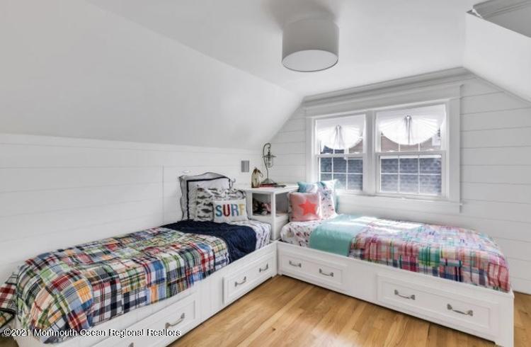 307 Pennsylvania Avenue Spring Lake, NJ 07762 - Photo 23 of 28 307 Pennsylvania Avenue