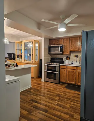 $210,000 | 4530 West 93rd Street, Unit 1B, Oak Lawn, IL 60453