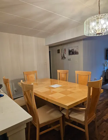 $210,000 | 4530 West 93rd Street, Unit 1B, Oak Lawn, IL 60453