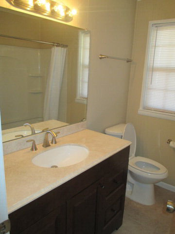 5724 Bear Point Avenue Orange Beach, AL 36561 - Photo 5 of 17 guest bath