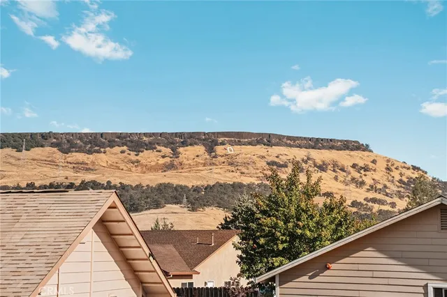 $335,000 | 60 La Cresenta Drive, Oroville, CA 95965