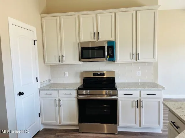 $299,500 | 783 Woolfolk Road, Senatobia, MS 38668