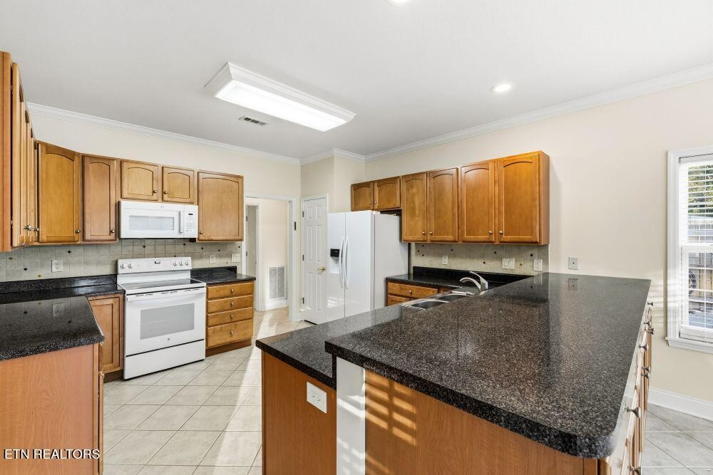 6732 Stonyhill Road Knoxville, TN 37918 - Photo 14 of 30 Gallery Image 14