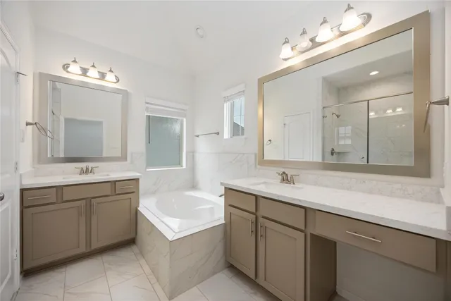 $3,150 | 4012 Centre Valley Lane, Houston, TX 77043