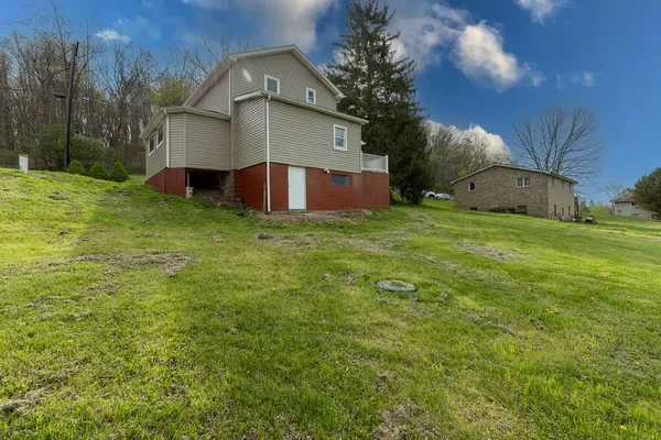 $260,000 | 589 Pine Run Road, Freedom, PA 15042