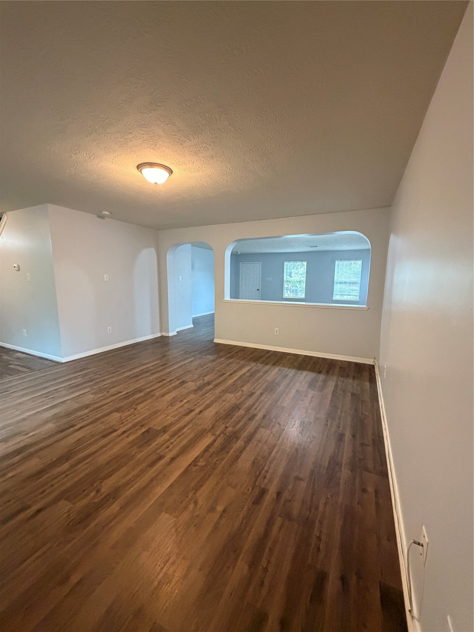919 Ivycroft Lane Spring, TX 77373 - Photo 7 of 20 Dining room facing the entrance.
