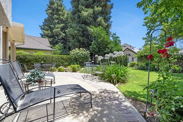 $545,000 | 3075 West Silverhill Lane, Fresno, CA 93711