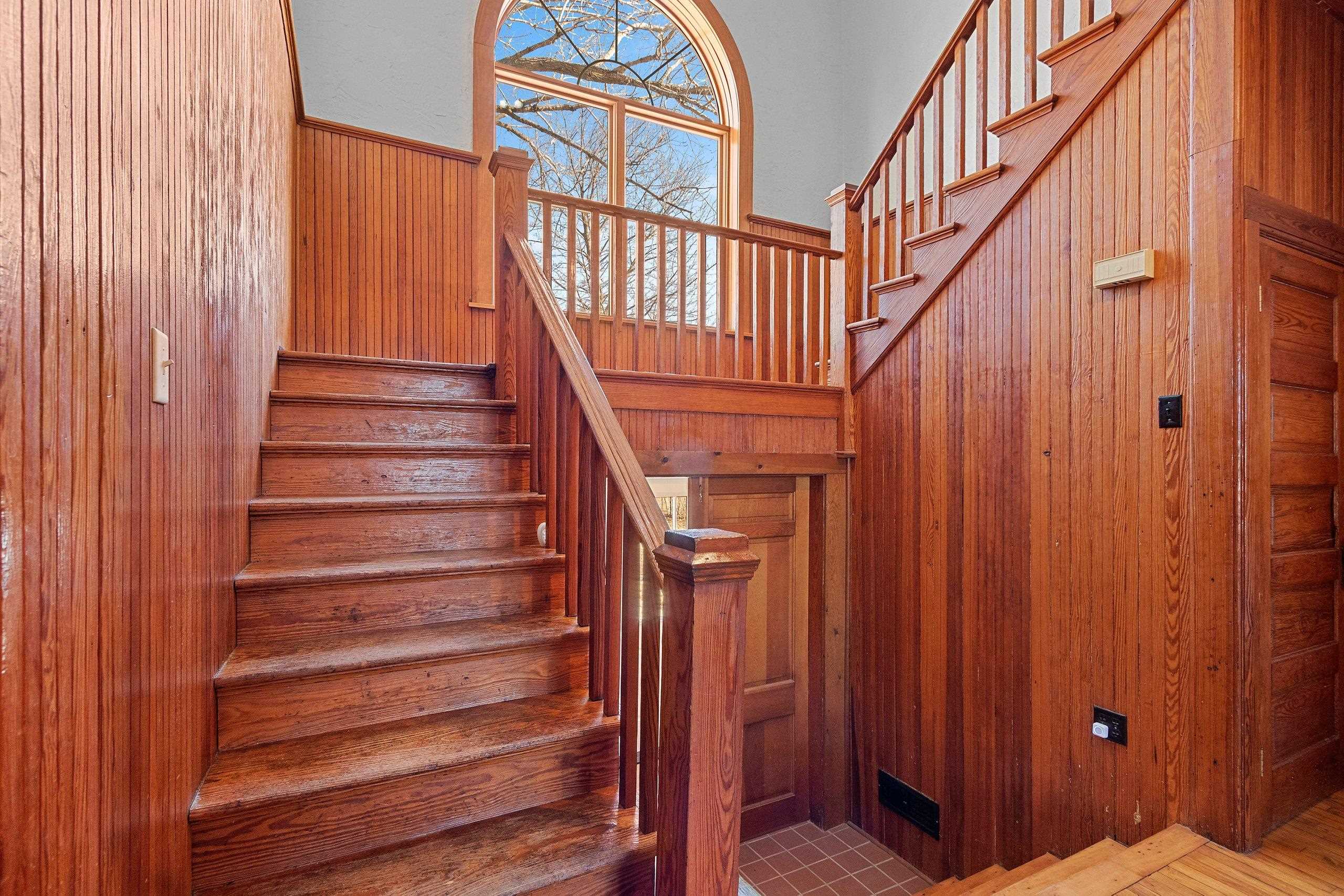 100 North Northview Road Green Bay, WI 54311 - Photo 8 of 55