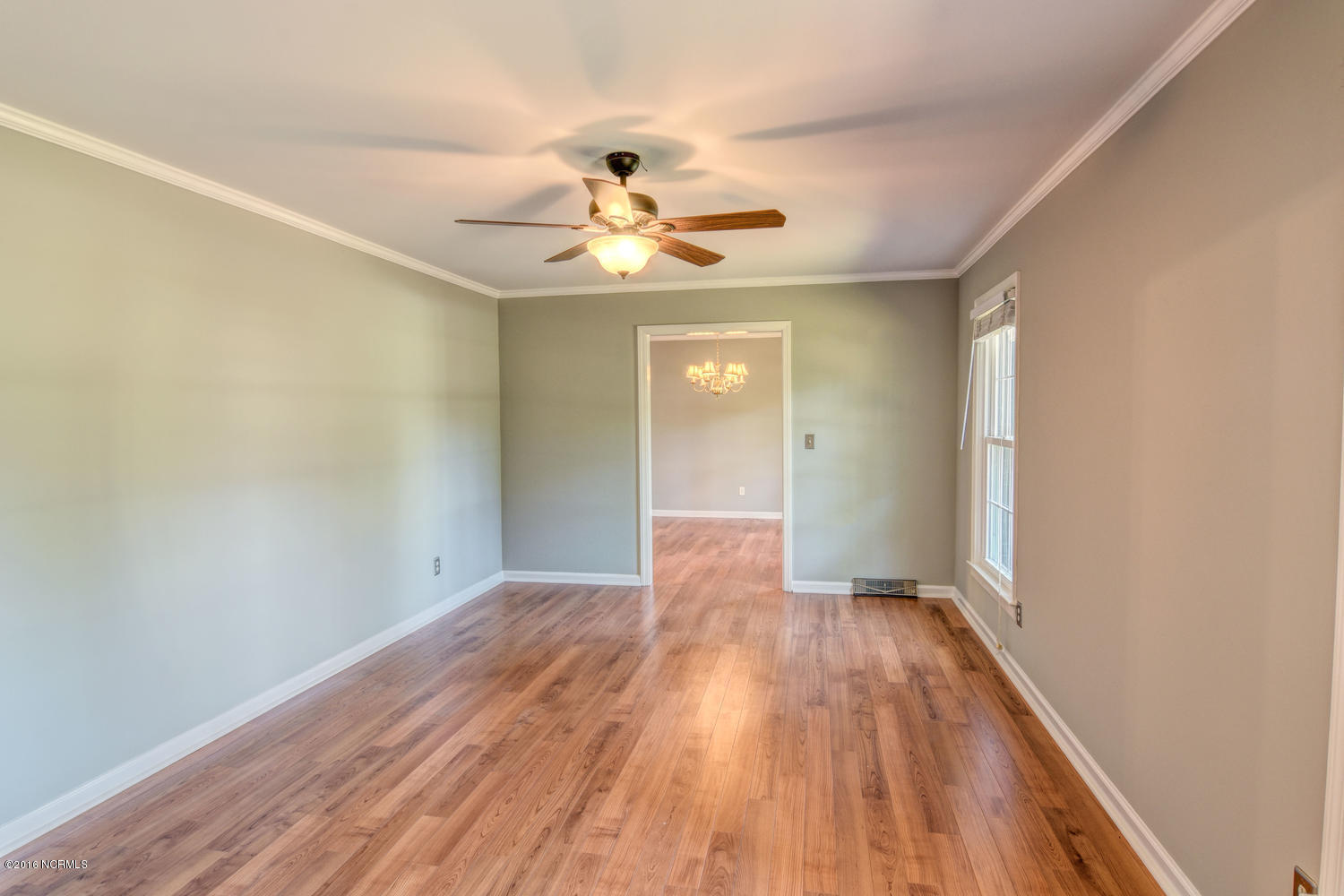 412 Dover Road Wilmington, NC 28409 - Photo 3 of 31 412 Dover Rd Wilmington NC-large-003-31-