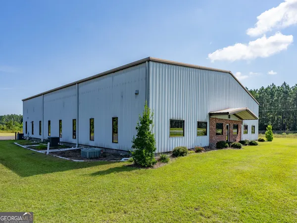 $425,000 | 1813 West 12th Street, Alma, GA 31510