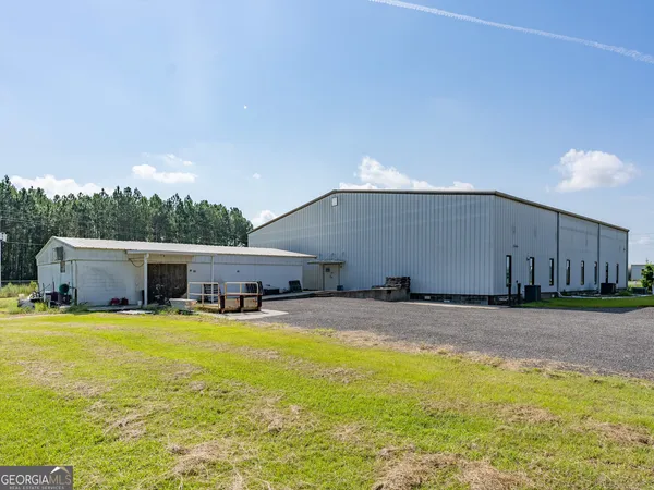 $425,000 | 1813 West 12th Street, Alma, GA 31510
