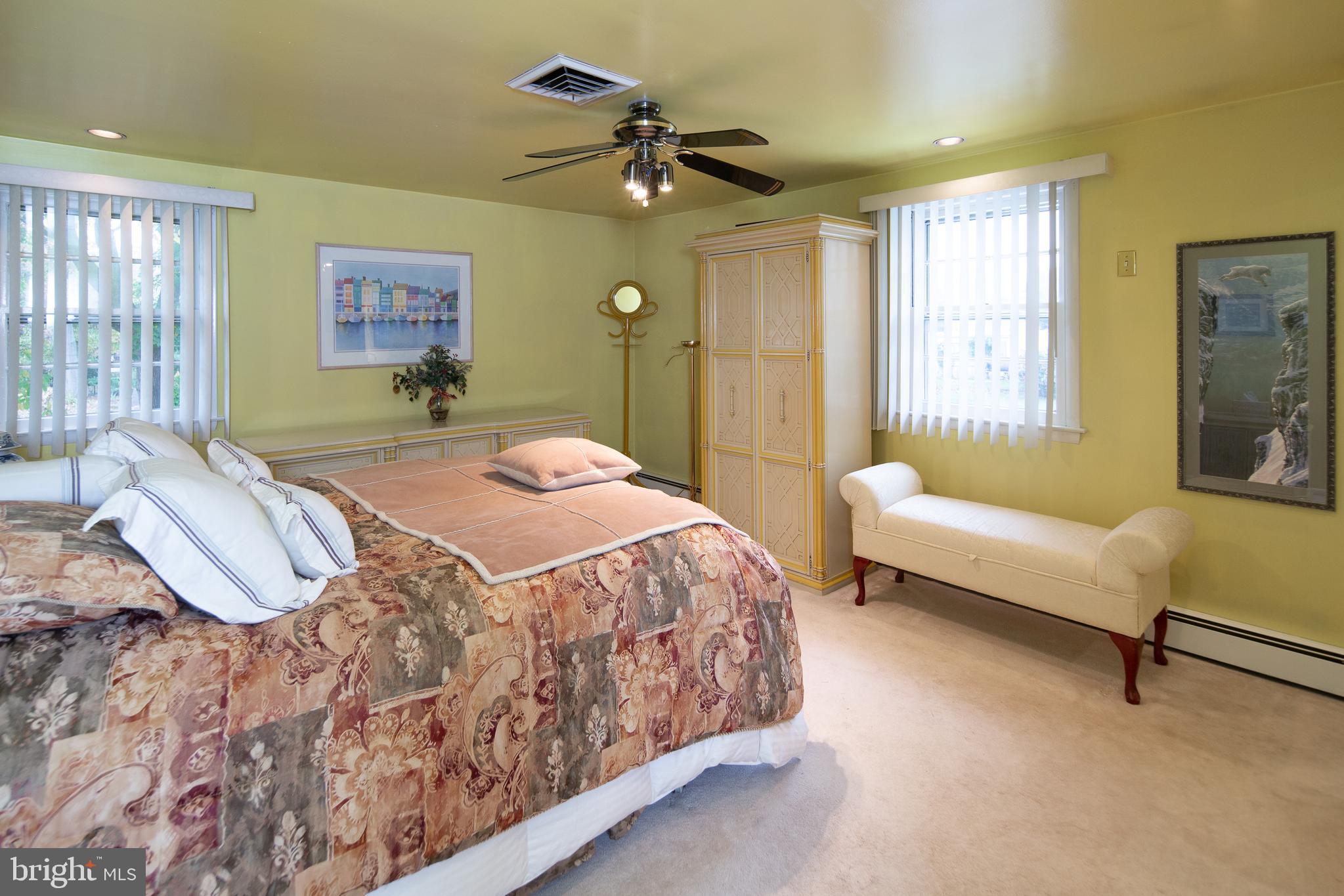 9743 Redd Rambler Place Philadelphia, PA 19115 - Photo 19 of 35