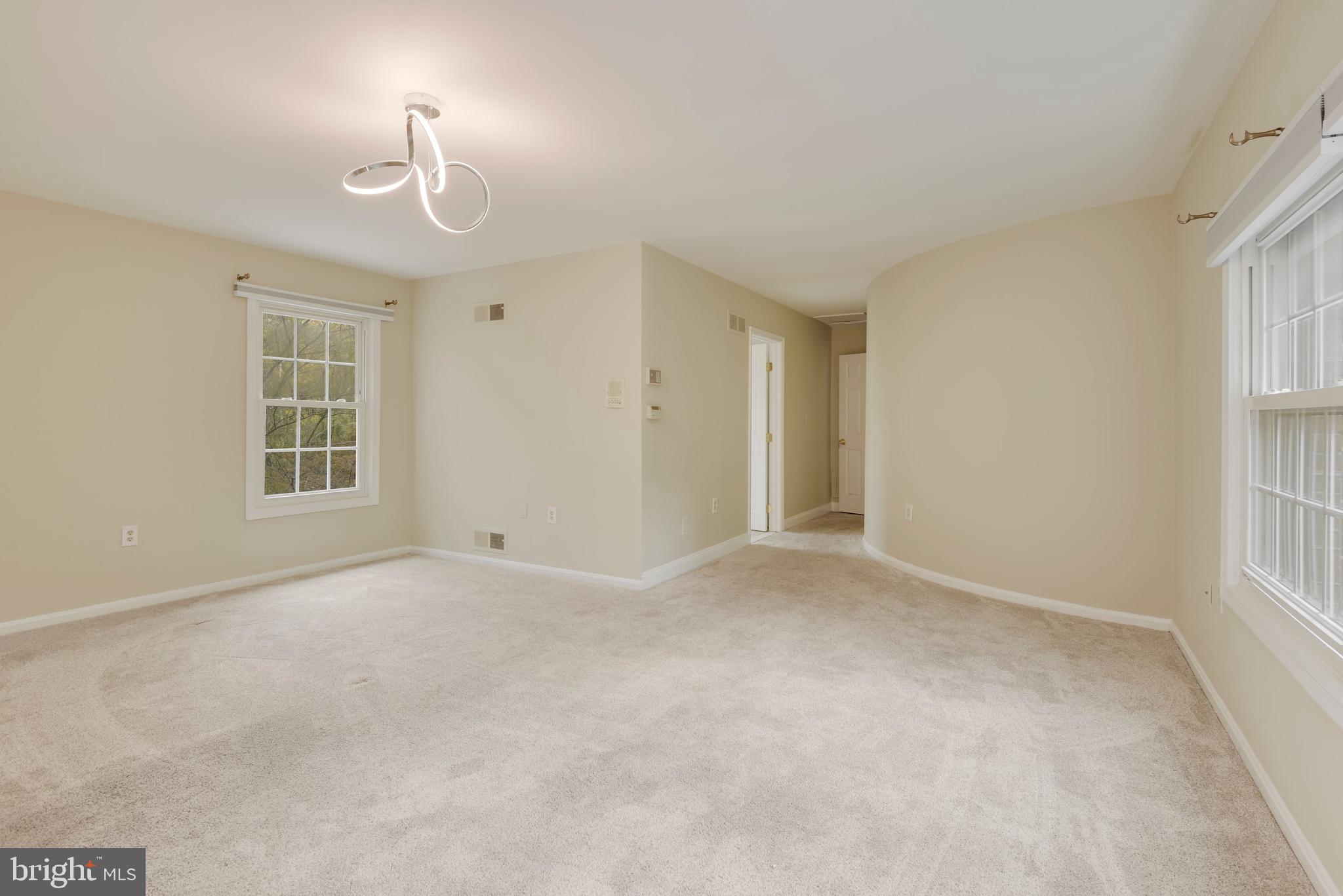 7320 Bradley Boulevard Bethesda, MD 20817 - Photo 23 of 39