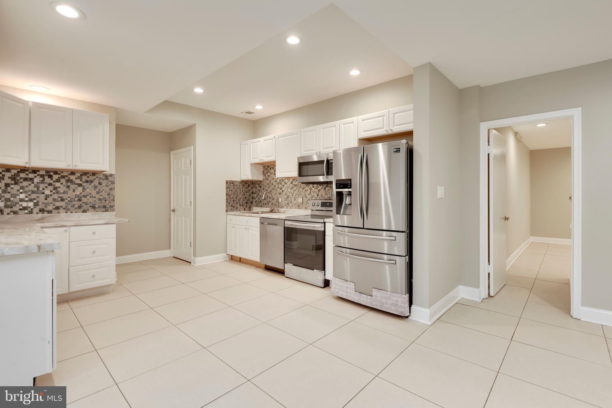 7320 Bradley Boulevard Bethesda, MD 20817 - Photo 27 of 39