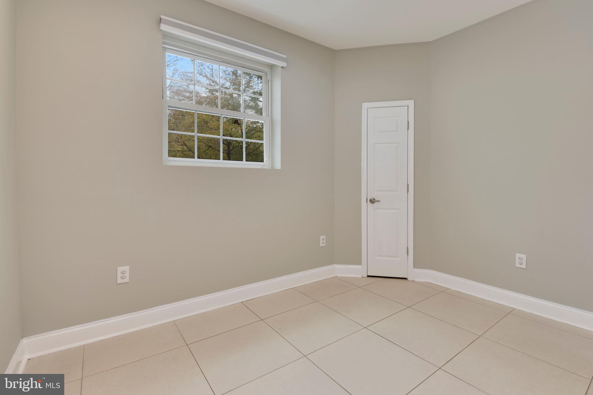 7320 Bradley Boulevard Bethesda, MD 20817 - Photo 30 of 39