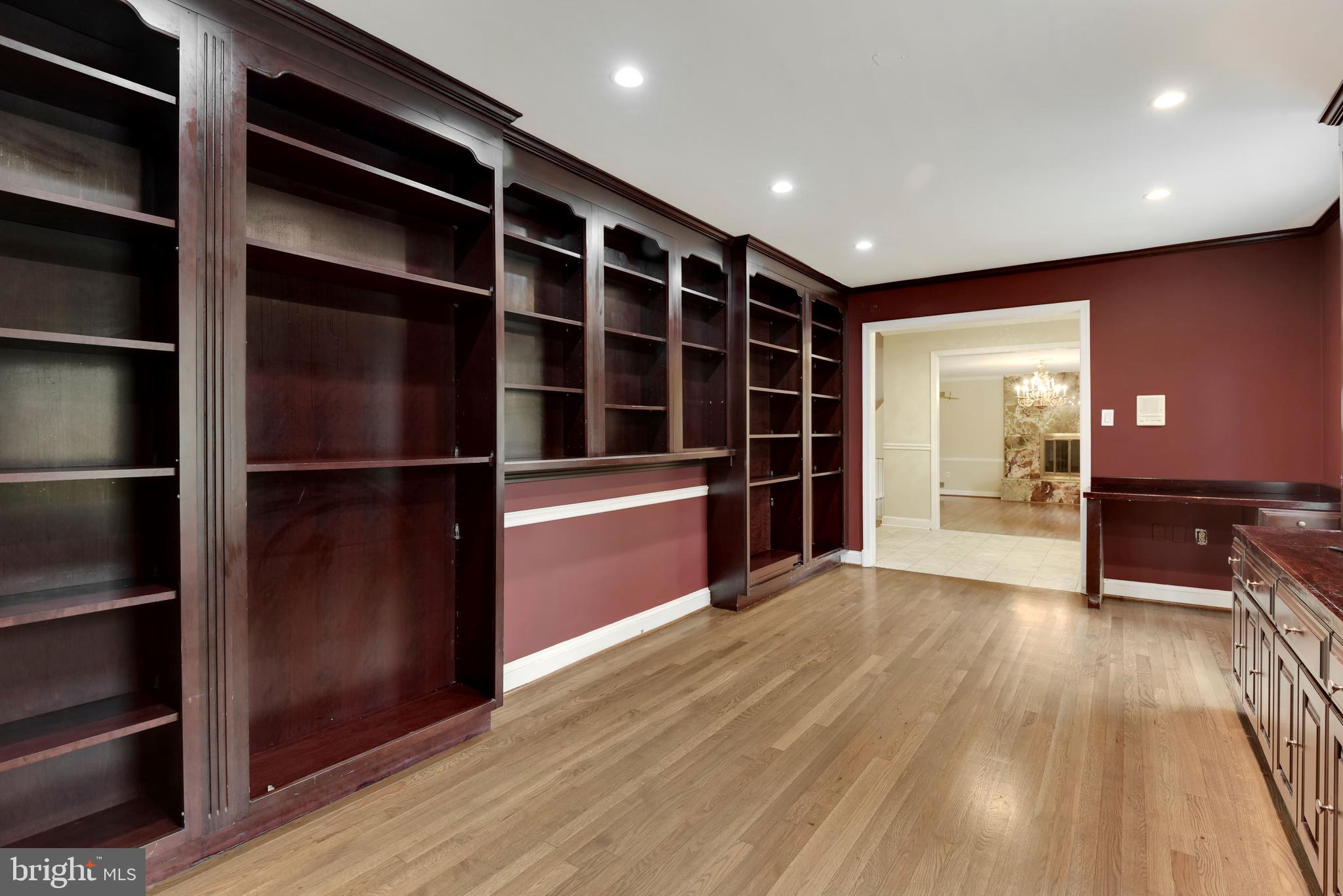 7320 Bradley Boulevard Bethesda, MD 20817 - Photo 5 of 39