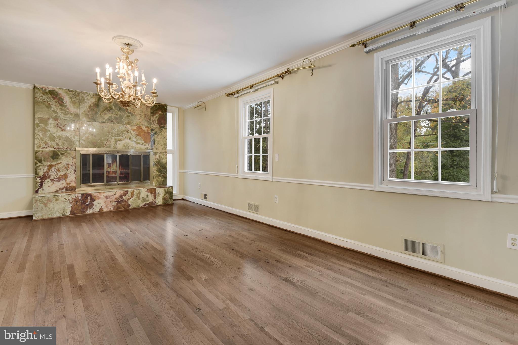 7320 Bradley Boulevard Bethesda, MD 20817 - Photo 6 of 39