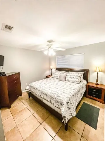 $415,000 | 730 East Mather Street, New Braunfels, TX 78130