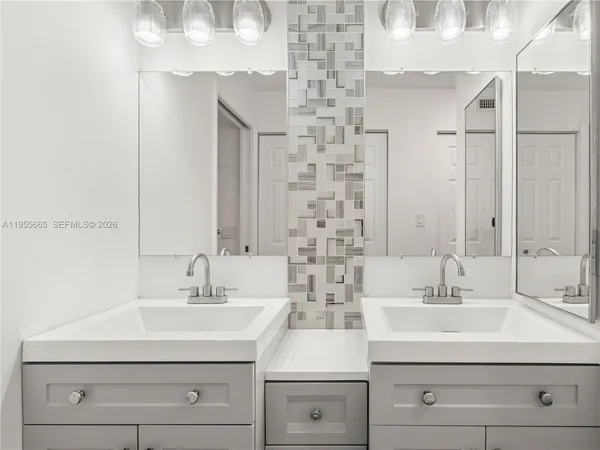 $275,000 | 7547 Fairfax Drive, Unit 210, Tamarac, FL 33321