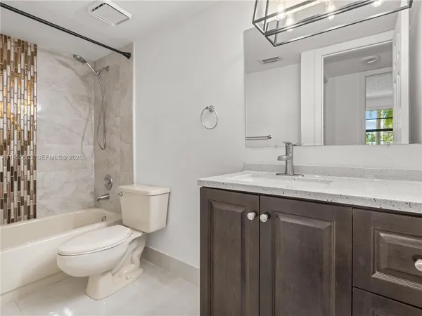 $275,000 | 7547 Fairfax Drive, Unit 210, Tamarac, FL 33321