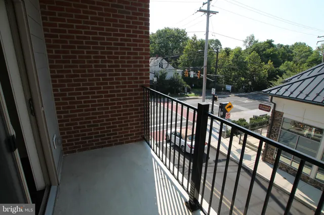 $3,550 | 200 North Sycamore Street, Unit 2A, Newtown, PA 18940