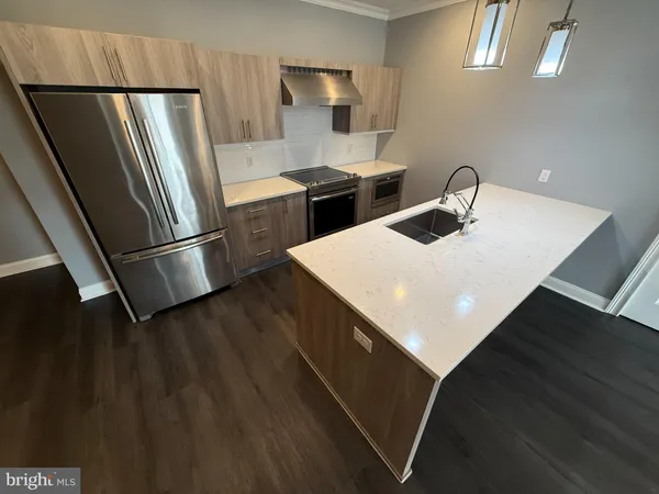 $3,275 | 200 North Sycamore Street, Unit 2A, Newtown, PA 18940