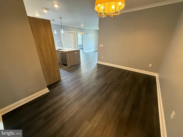 $3,275 | 200 North Sycamore Street, Unit 2A, Newtown, PA 18940