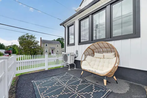 $779,000 | 32 Dutchess Terrace, Beacon, NY 12508