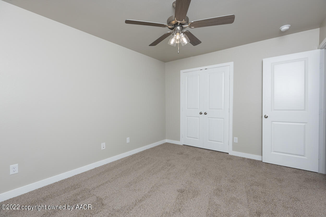 18000 Lone Ranch Road Amarillo, TX 79124 - Photo 32 of 37 Bedroom 3