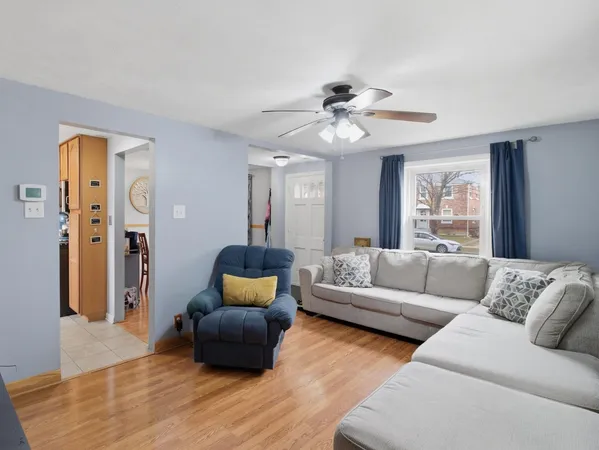 $269,900 | 3728 South 58th Avenue, Cicero, IL 60804