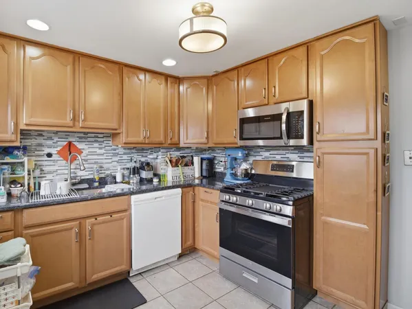 $269,900 | 3728 South 58th Avenue, Cicero, IL 60804