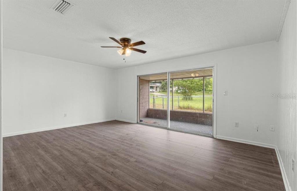 46 Lake Ct Loop Ocala, FL 34472 - Photo 20 of 39