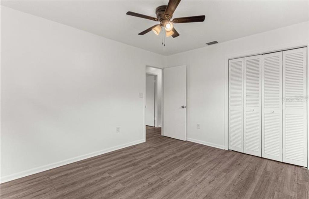 46 Lake Ct Loop Ocala, FL 34472 - Photo 23 of 39